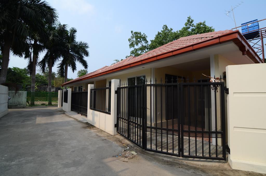 Vista Residence Yangon Exteriör bild