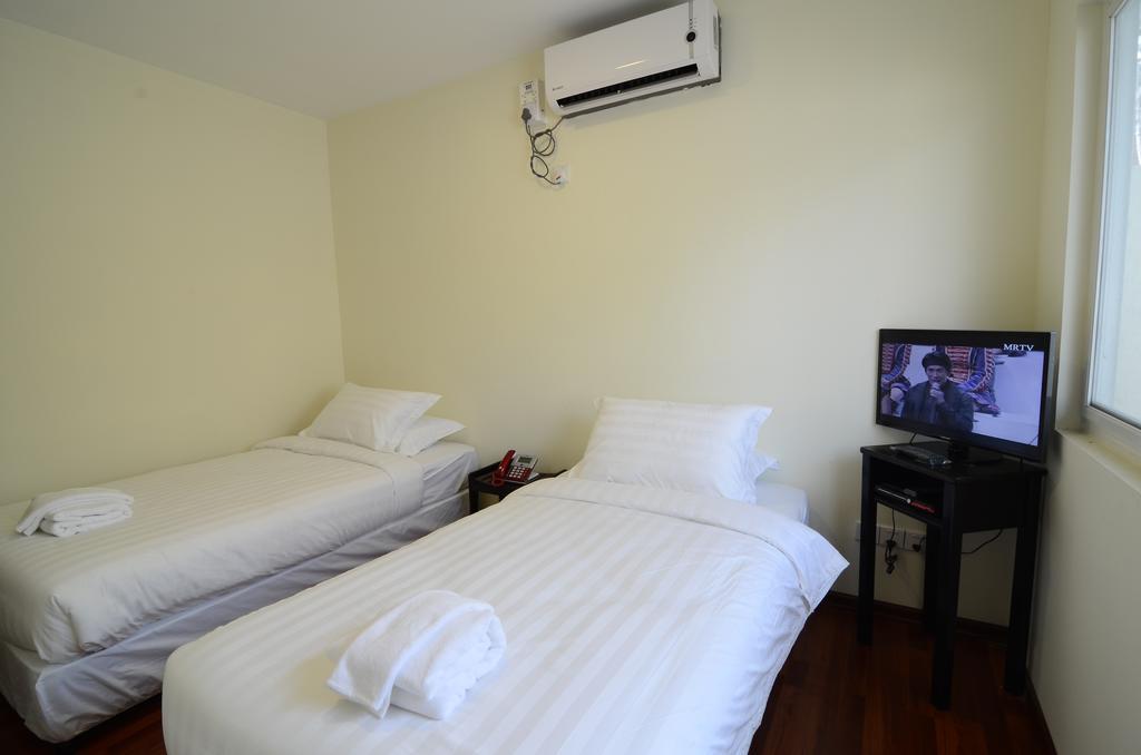 Vista Residence Yangon Exteriör bild